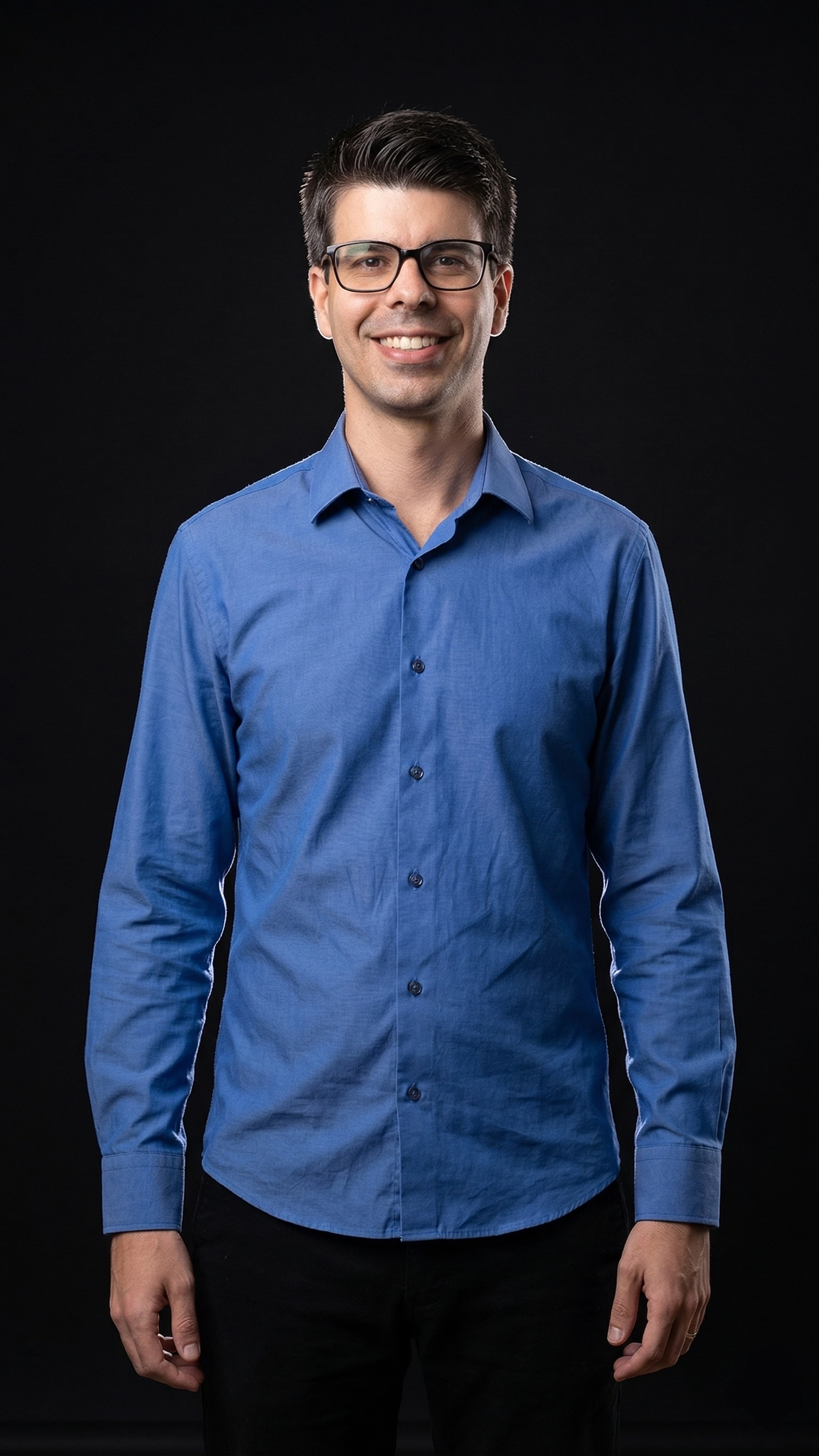 Augusto Avelar – Hero Section.webp